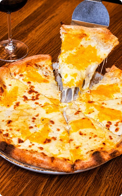 4 Peynirli Pizza